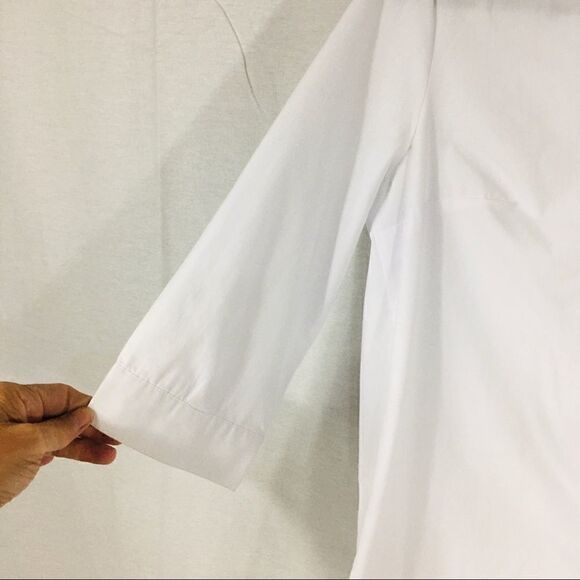 Unique Spectrum Small White long length blouse - Picture 4 of 6